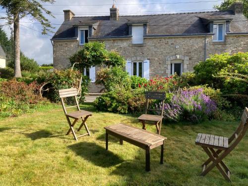 La Guillerette Authentique Longere Bretonne — hotel in Bannalec