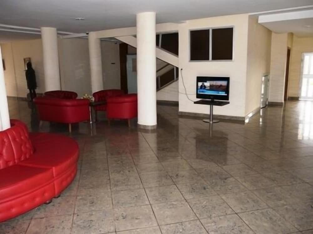Azam Hotel — Bamenda — photo 2