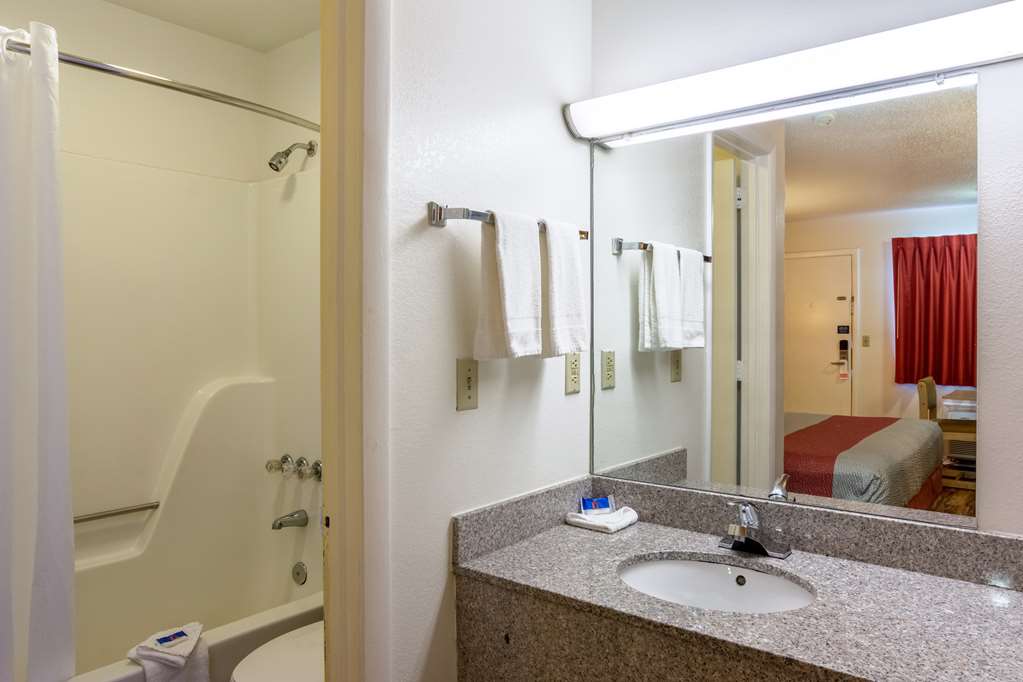 Motel 6 East Ridge TN - photo 26