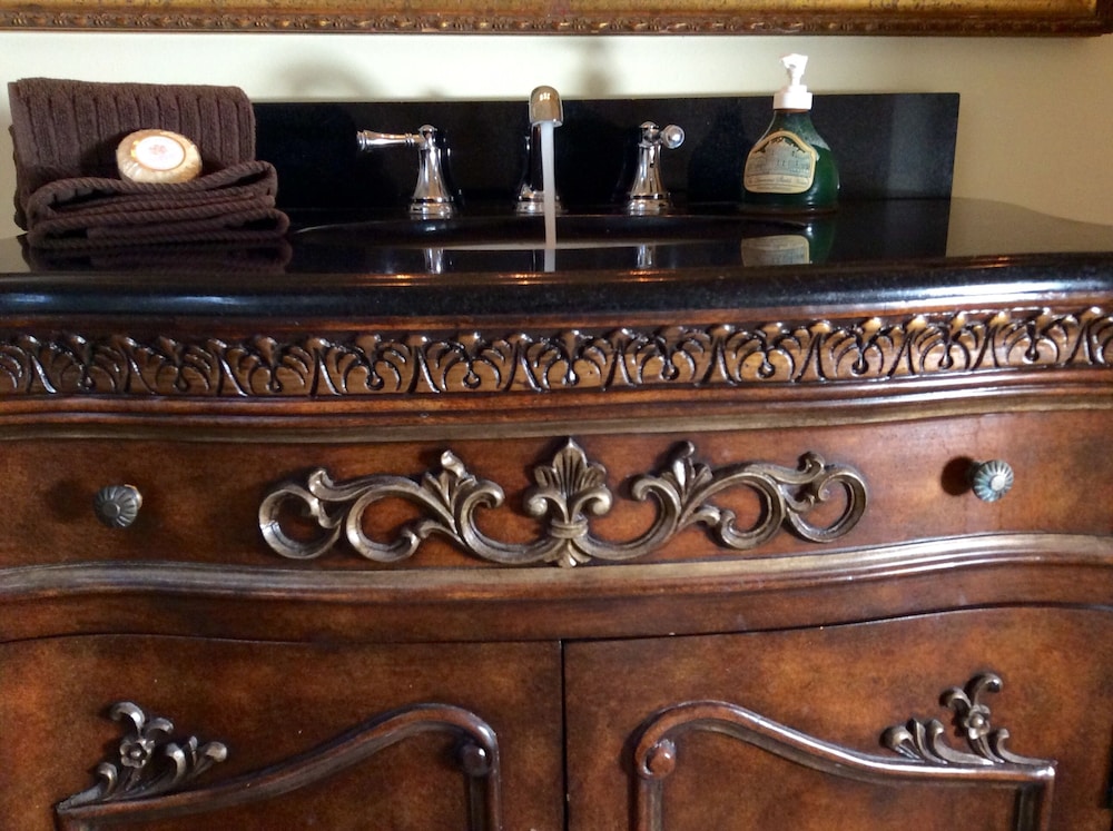 Devereaux Shields House - photo 33