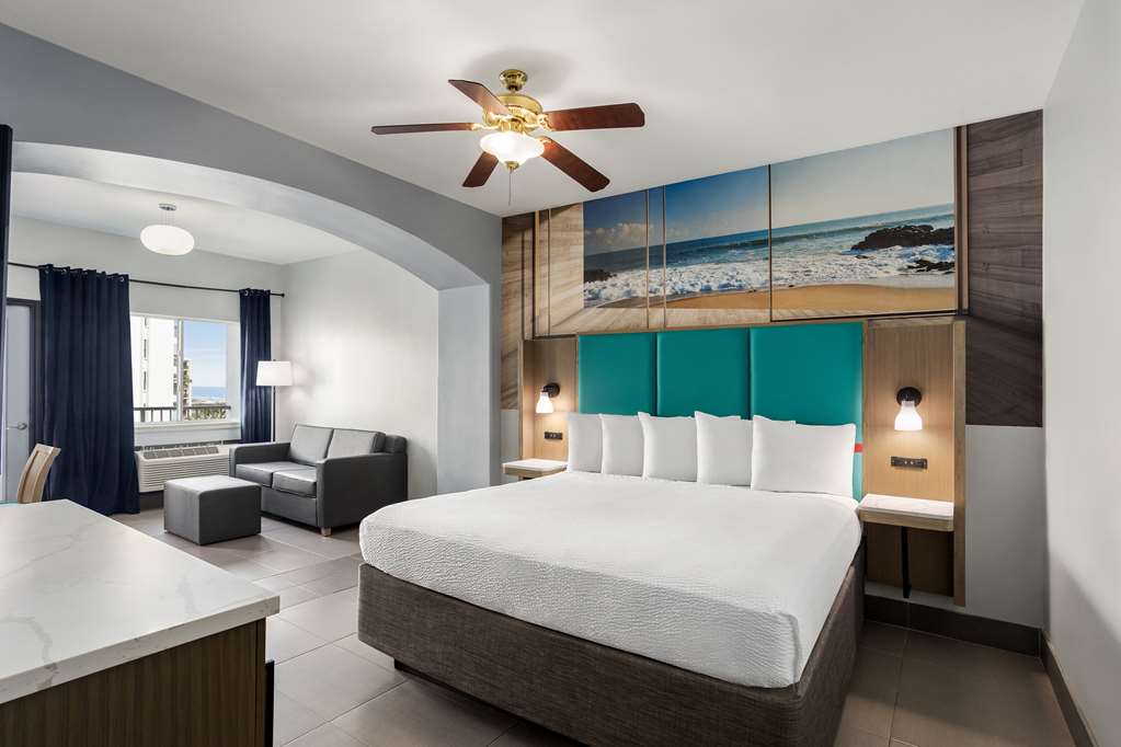 La Copa Inn Beach Hotel - photo 81