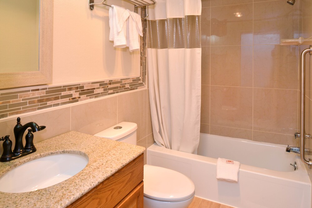 Red Carpet Inn Ronks - photo 26