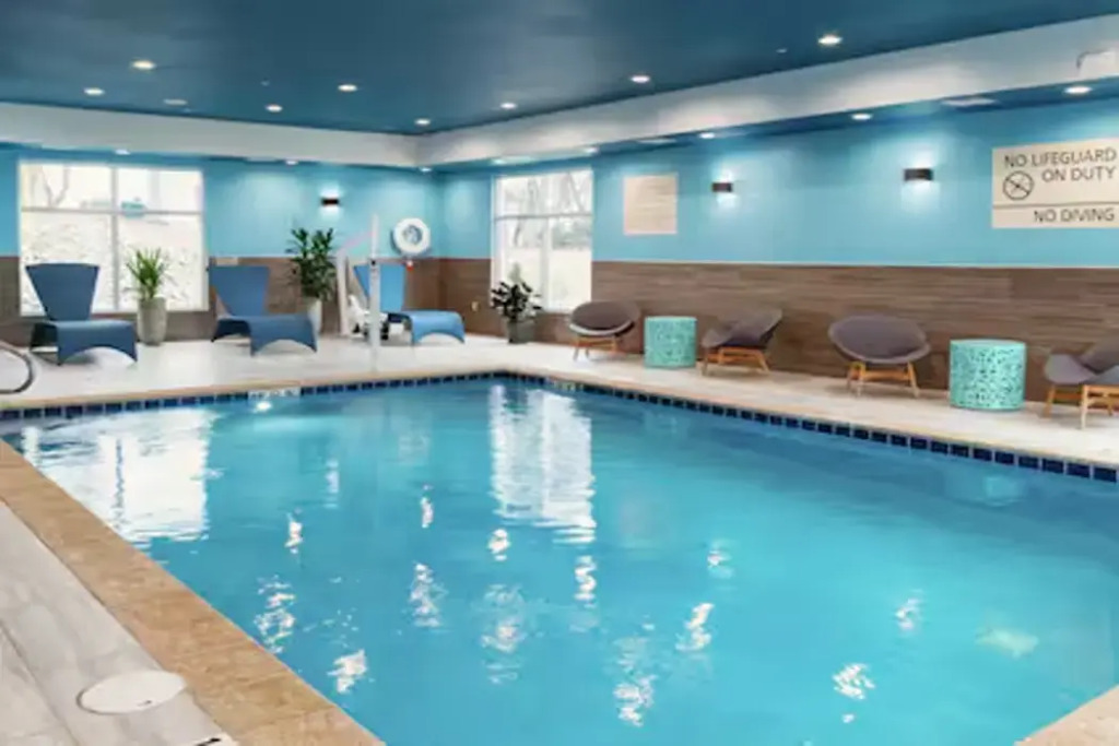 Hampton Inn By Hilton Santa Clarita Valencia - photo 4