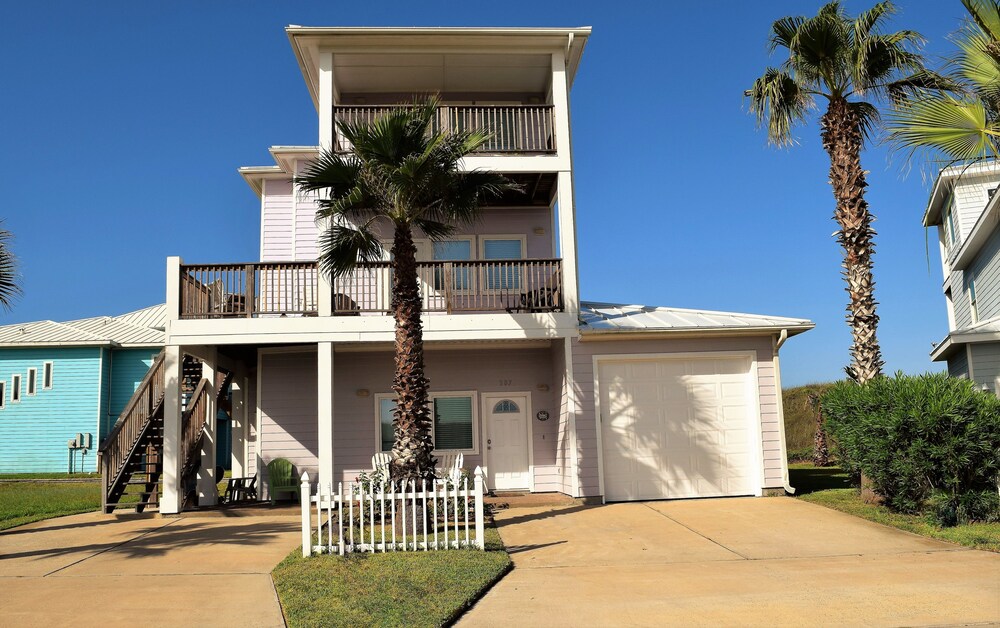 Mermaids Lair — 4-Star Luxury Hotel in Port Aransas, United States
