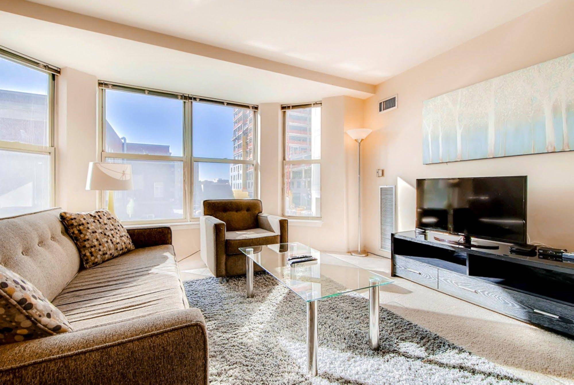 Global Suites at Victory Gardens - photo 11