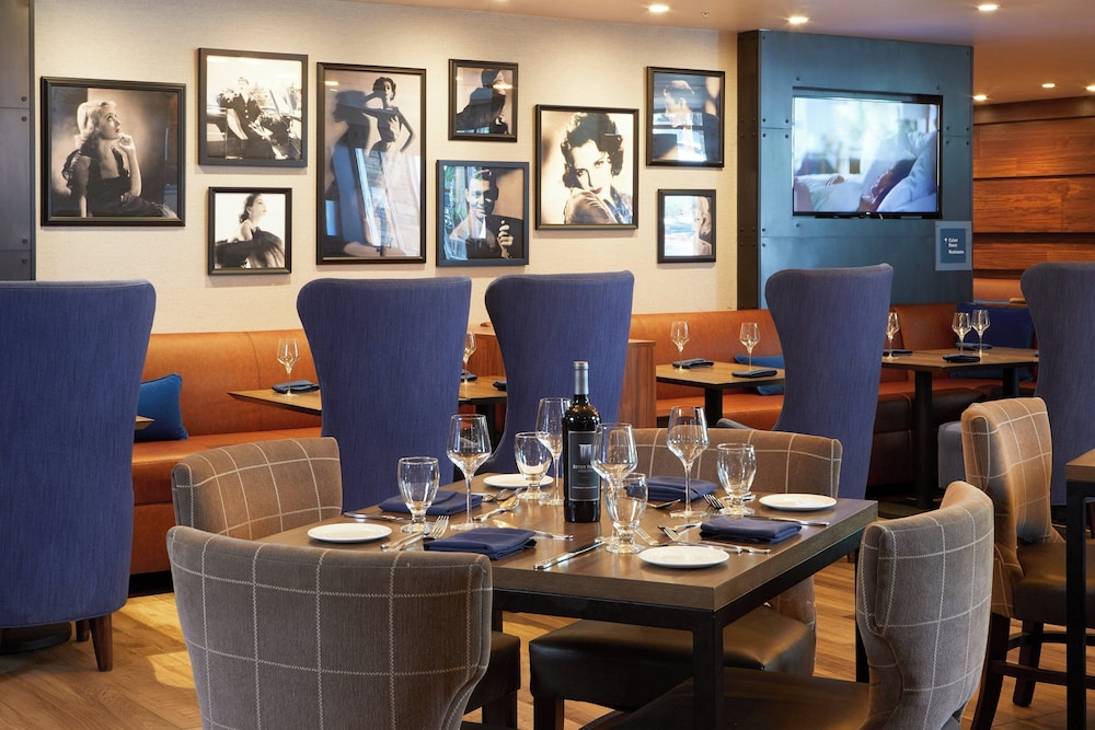 Four Points by Sheraton Los Angeles Westside - photo 3