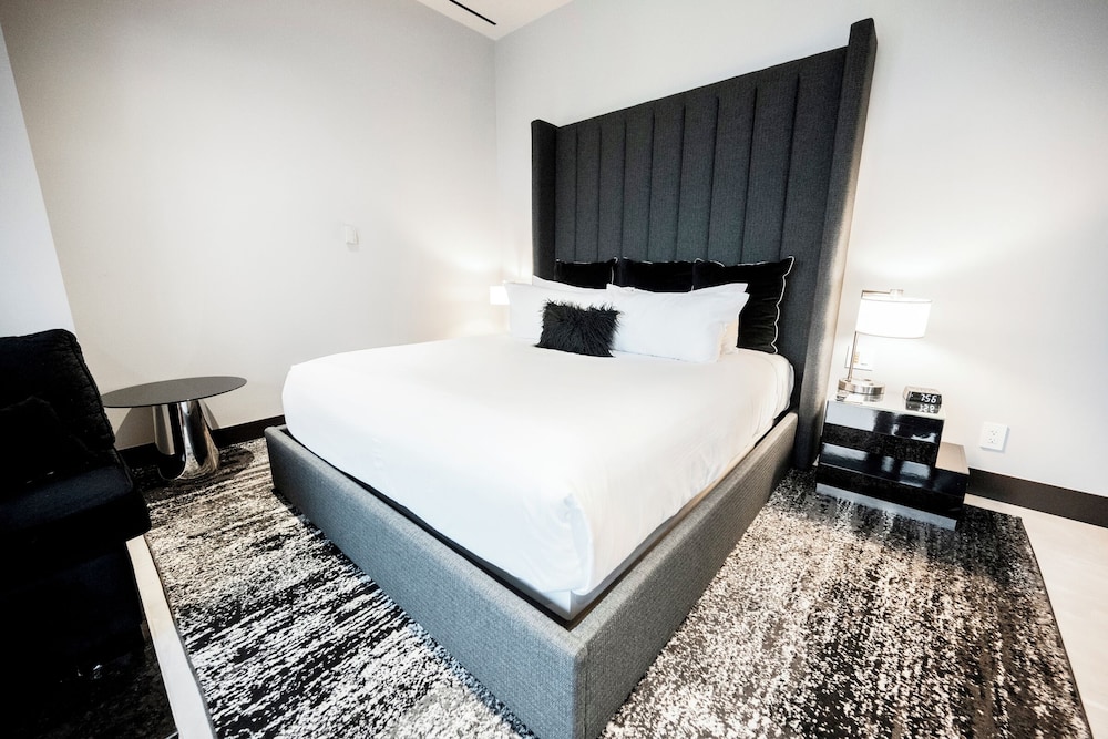 StripViewSuites at Palms Place Penthouses - photo 49