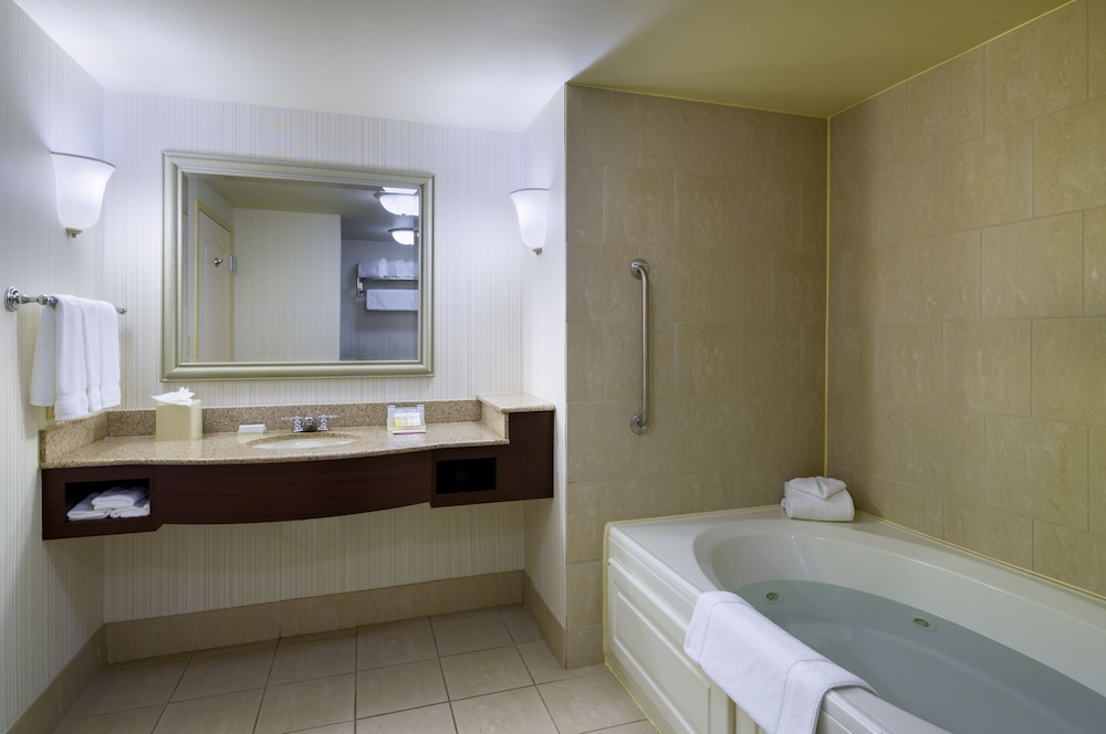 Hilton Garden Inn Hartford South Glastonbury - photo 20
