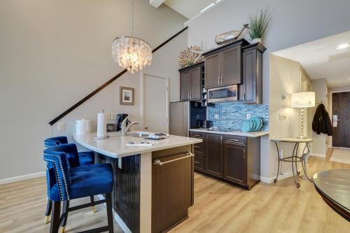 345 Edgewater Inn - photo 2