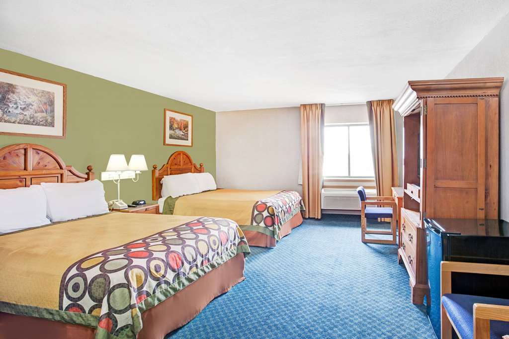 Super 8 by Wyndham West Memphis - photo 8