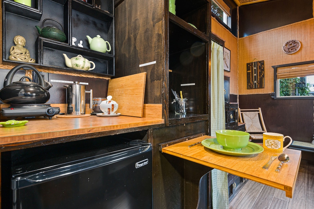 Tiny Digs Hotel of Tiny Houses - photo 43