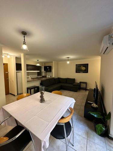 Departamento 1 Dorm Con Cochera Nueva Córdoba 1 E Inverhome Inmobiliaria — 4-Star Luxury Hotel in Cordoba, Argentina