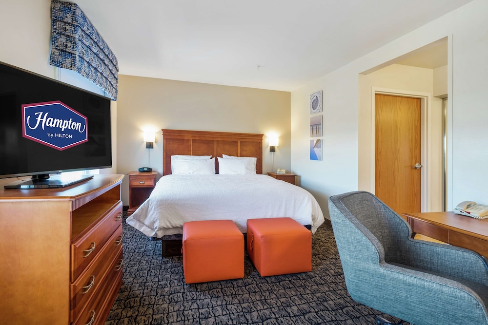 Hampton Inn & Suites Rockland - photo 15