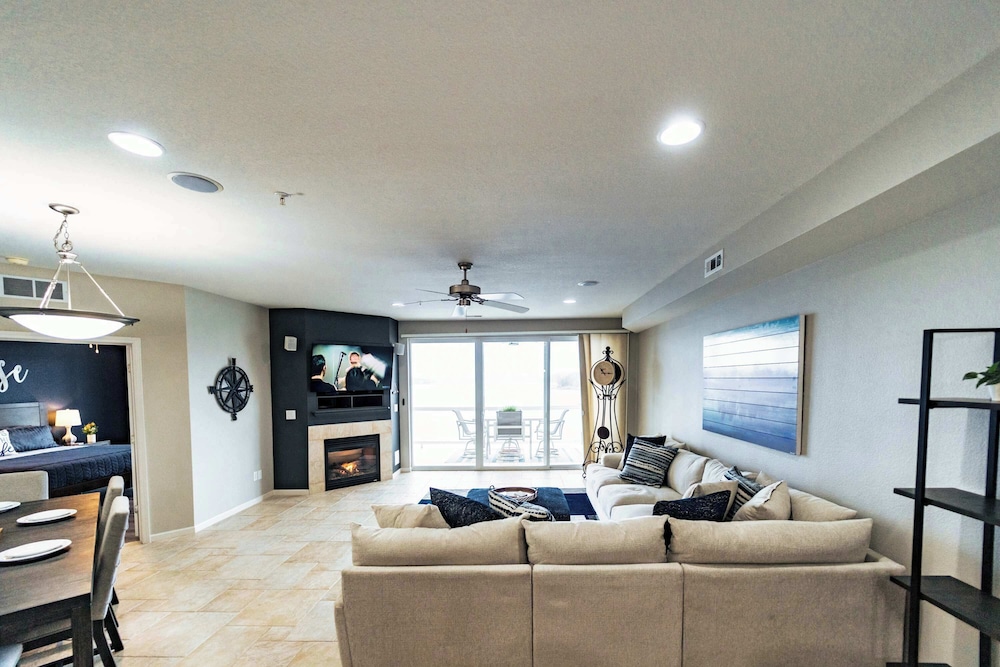 Happy Haven @ Lands End 3 BDR Resort Condo - photo 15