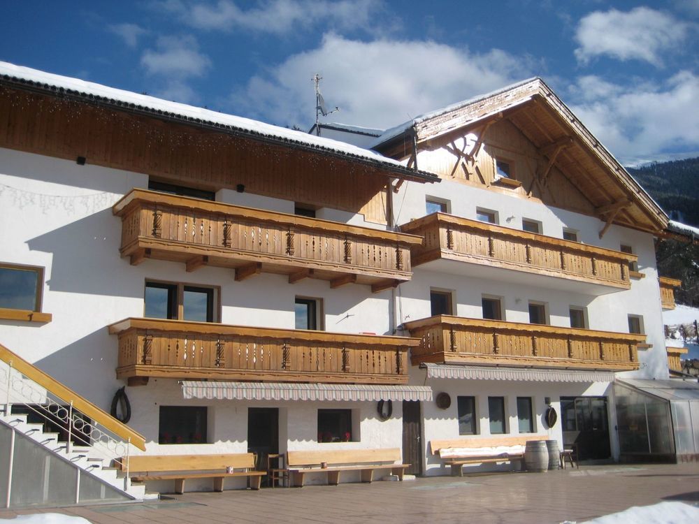 Aparthotel Bacher — 4-Star Luxury Hotel in Bressanone, Italy