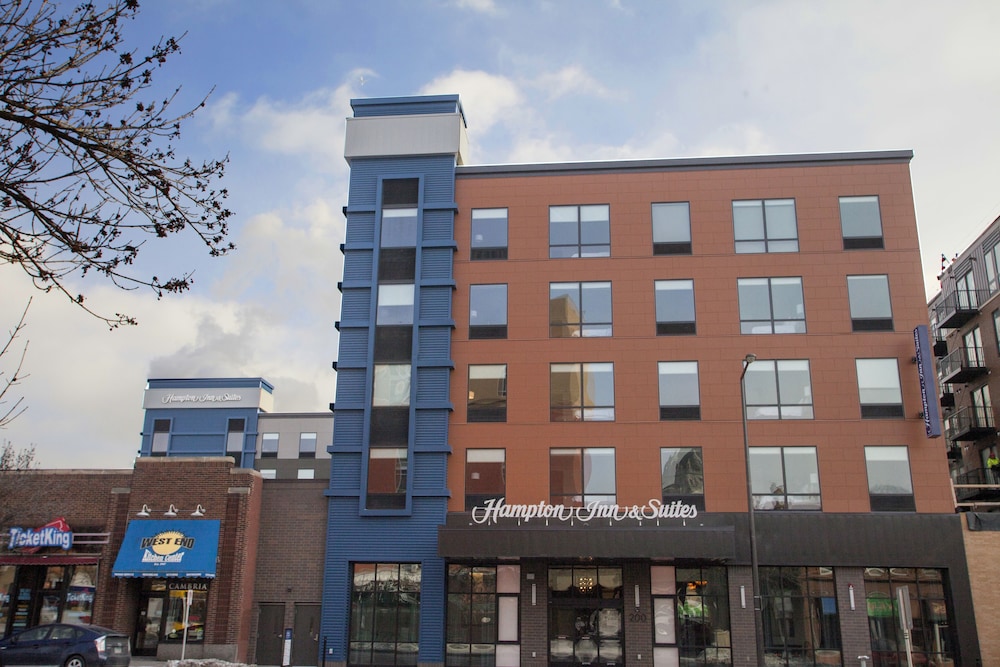 Hampton Inn & Suites Downtown St. Paul - photo 78