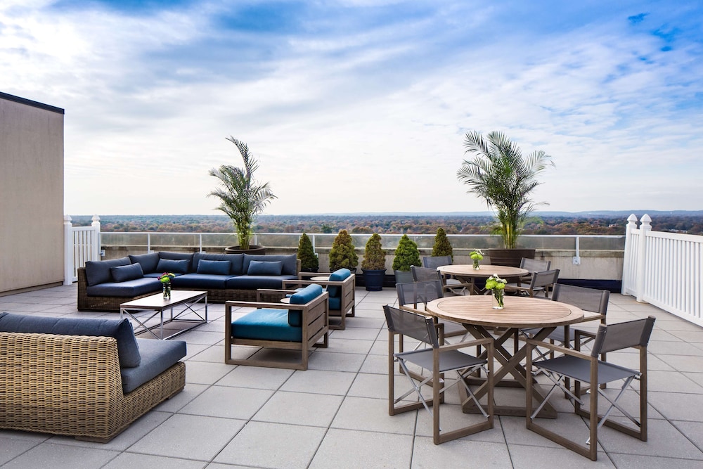 Watt Hotel Rahway Tapestry Collection by Hilton - photo 39