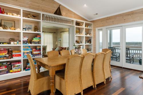 Marsh Madness by Oak Island Accommodations - photo 47