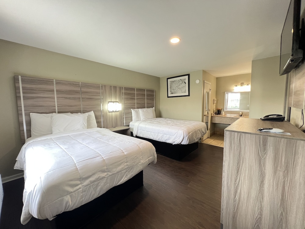 Travelodge by Wyndham Santee - photo 6