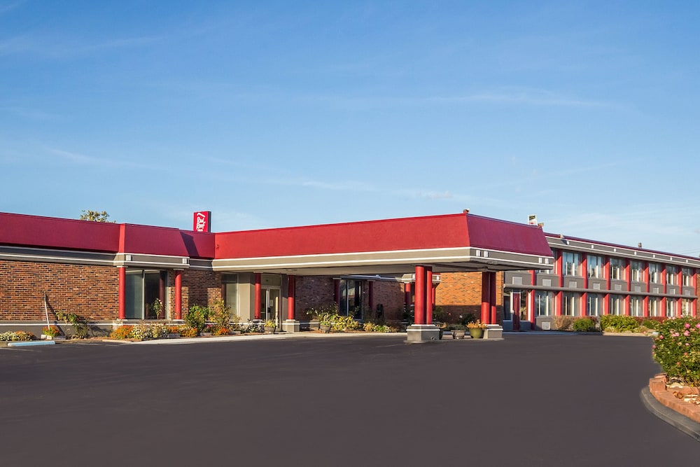 Red Roof Inn Winchester Lexington East - photo 33