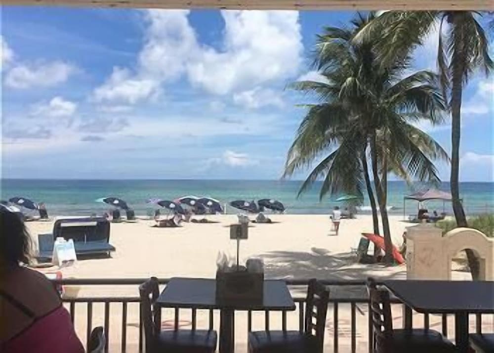 Hollywood Beach Resort One Bedroom Ocean View - featured photo