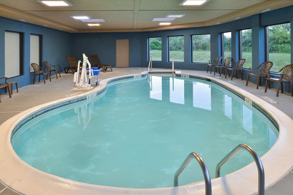 Holiday Inn Express Lewisburg New Columbia by IHG - photo 35