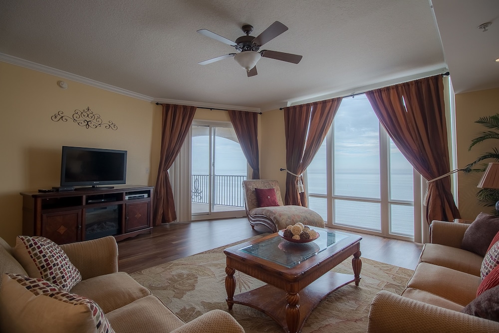 Sienna Sienna 905 in Gulfport, United States