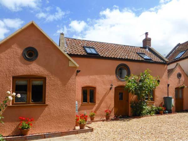 The Old Stable - carbon neutral hotel in Weston-Super-Mare