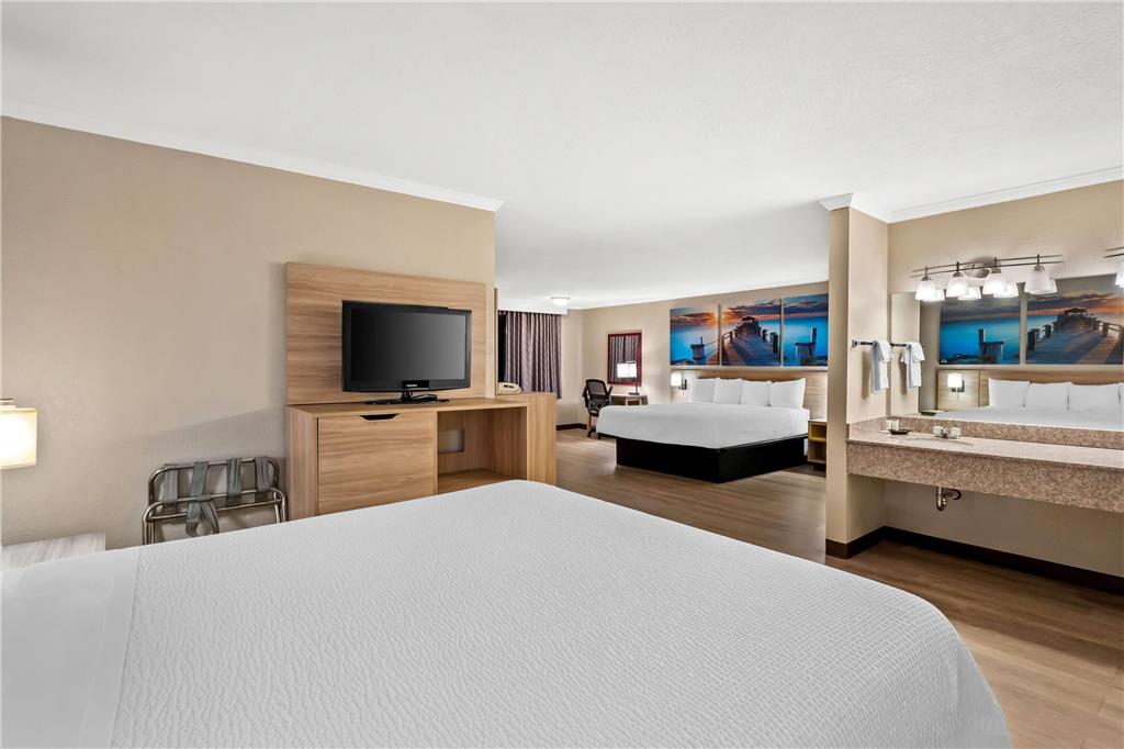 Days Inn by Wyndham Whitmore Lake Ann Arbor Brighton - photo 32