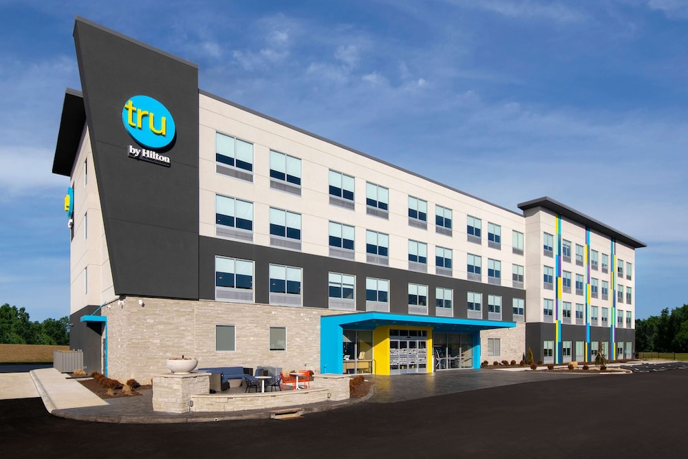 TRU BY Hilton Sharonville - featured photo