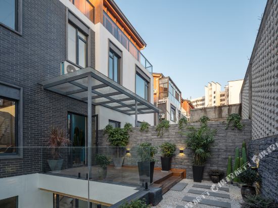 Le Chao Hostel — 4-Star Luxury Hotel in Wuyuan, People's Republic of China