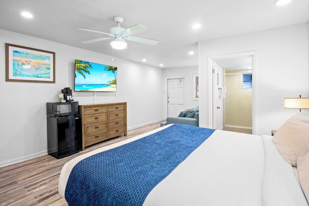 Coconut Cay Resort & Marina - photo 32