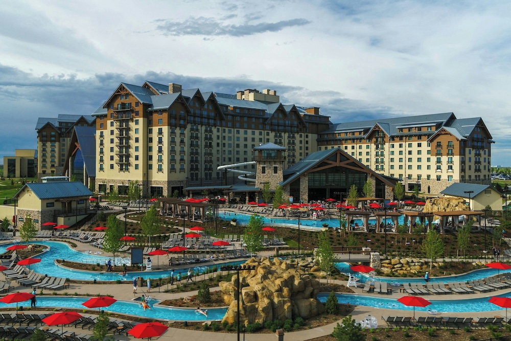 Gaylord Rockies Resort Convention Center — Aurora