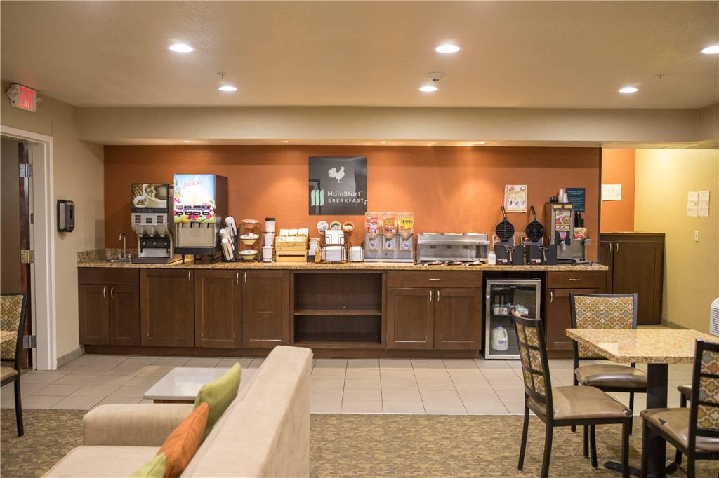 MainStay Suites Coralville Iowa City - photo 56