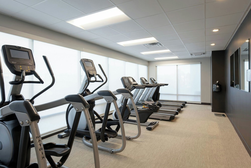 TownePlace Suites by Marriott Denver North Thornton - photo 23