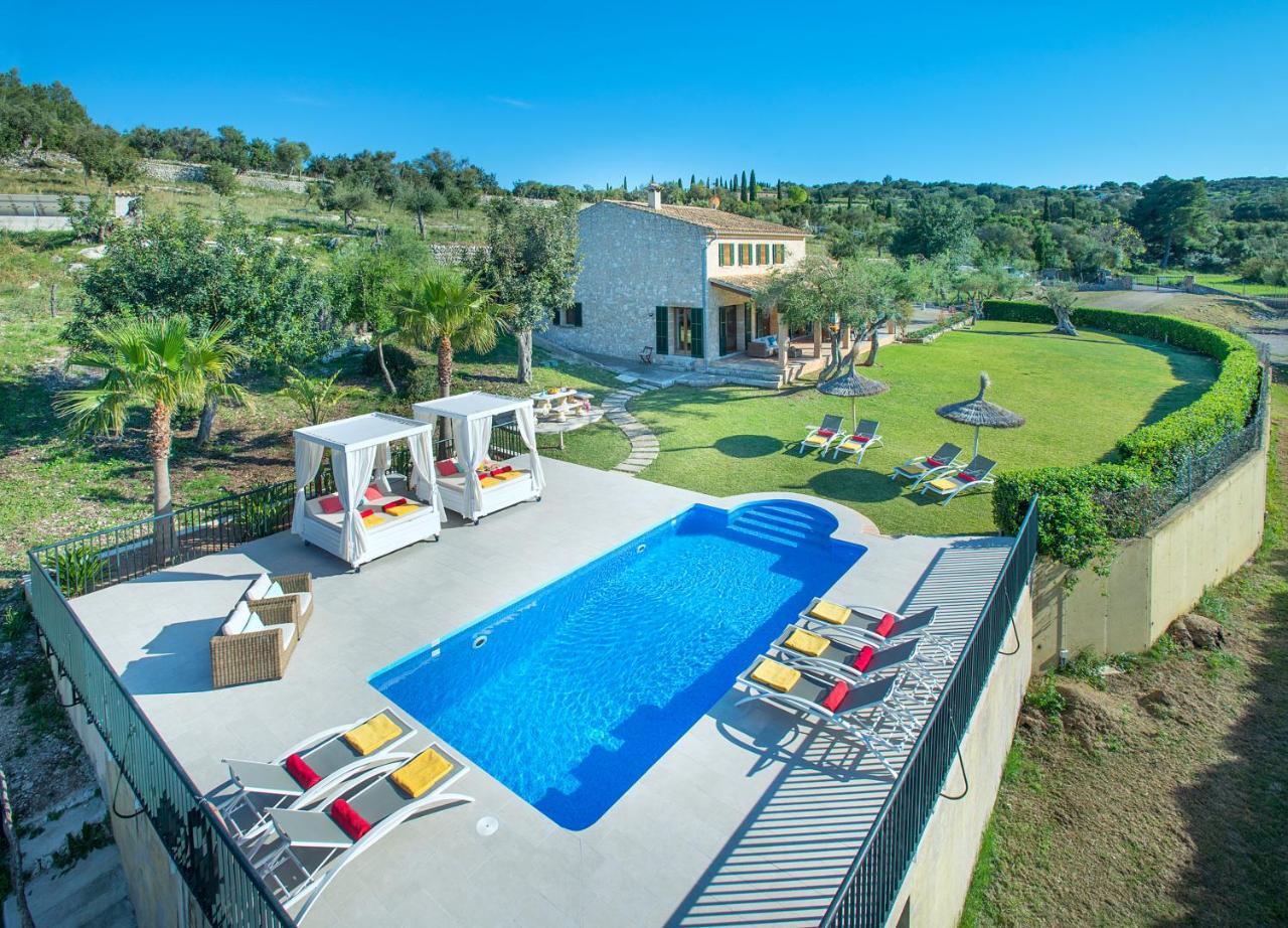 Owl Booking Villa Siquier Luxury Retreat with Mountain Views — 4-Star Luxury Hotel in Pollenca, Spain