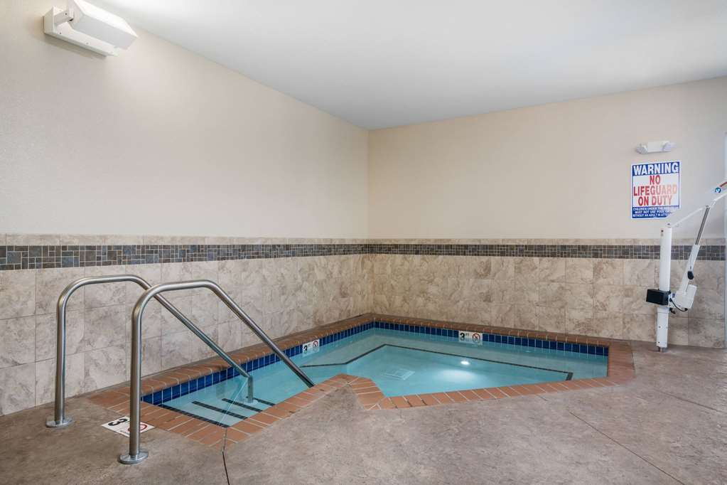AmericInn by Wyndham Winona - photo 7