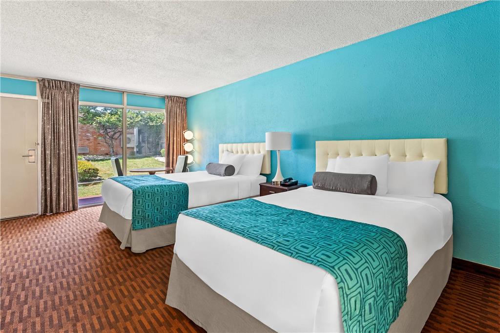 Howard Johnson by Wyndham Albany - photo 26