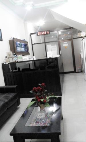 Dena Hotel in Soe, Indonesia