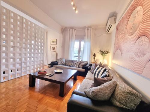 In the Heart of the Center — 4-Star Luxury Hotel in Athens, Greece