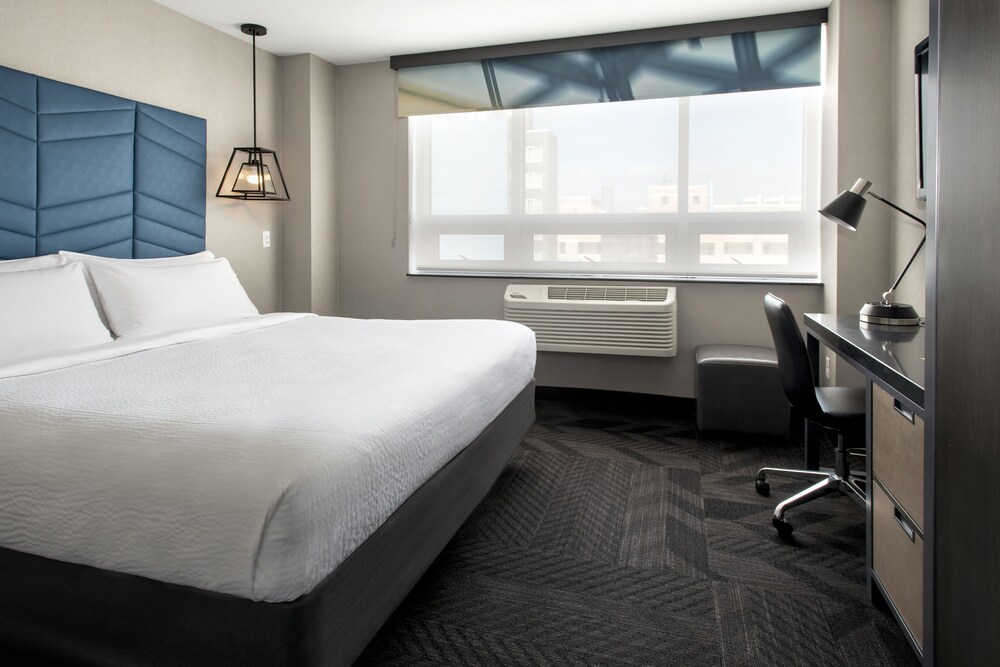 Four Points by Sheraton Manhattan SoHo Village - photo 7