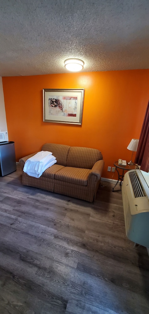 Anaheim National Inn - photo 39