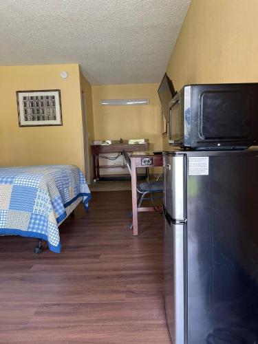 Days Inn Warsaw - photo 10