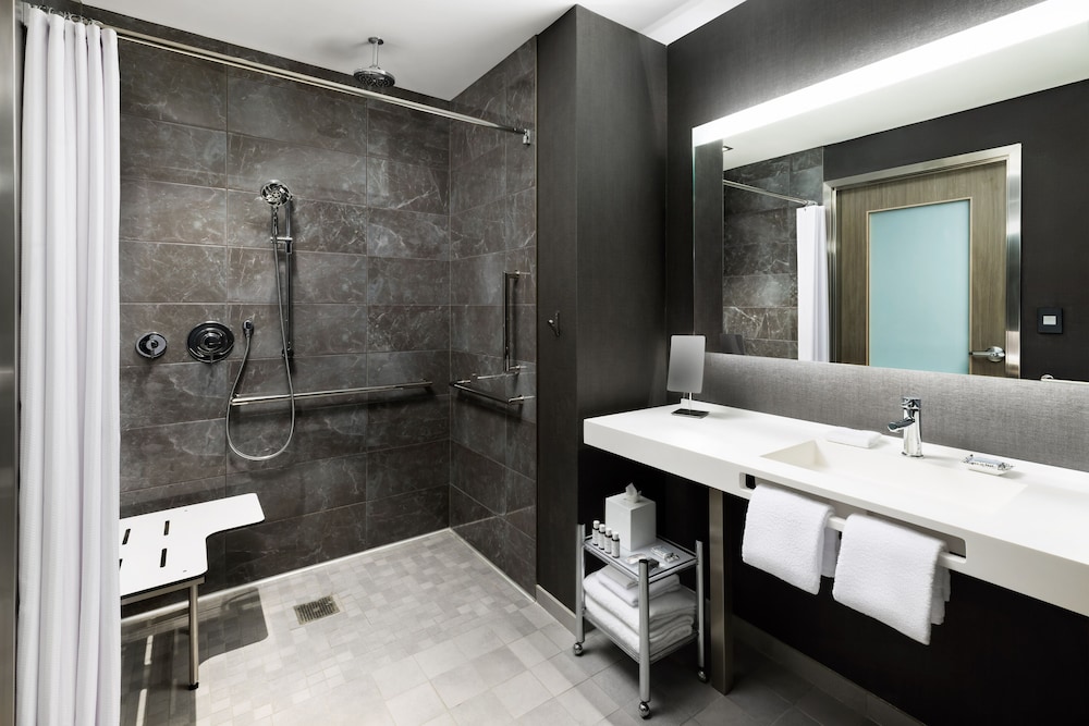 AC Hotel by Marriott Bethesda Downtown - photo 18