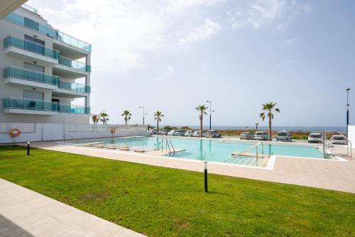 Seafront Duna Beach Luxury Apartment — Torrox — photo 2