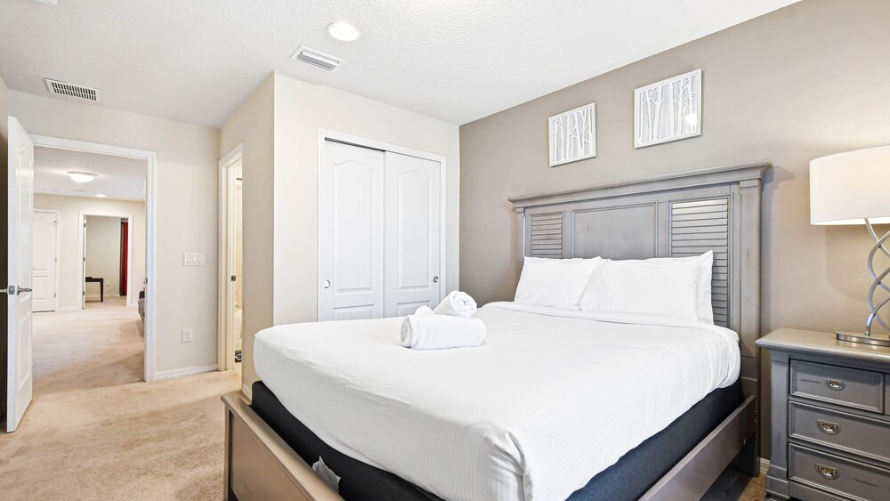 Free Waterpark Access 5br Resort Townhome w Pool - photo 5