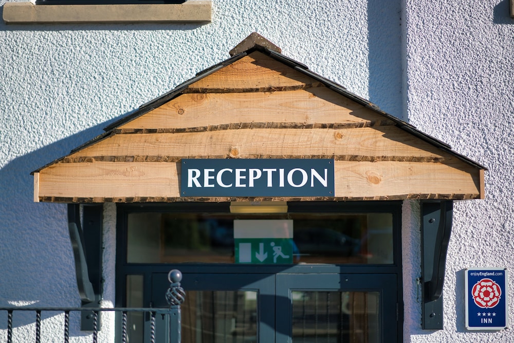 Shard Riverside Hotel Bar & Restaurant — Poulton Le Fylde — photo 3