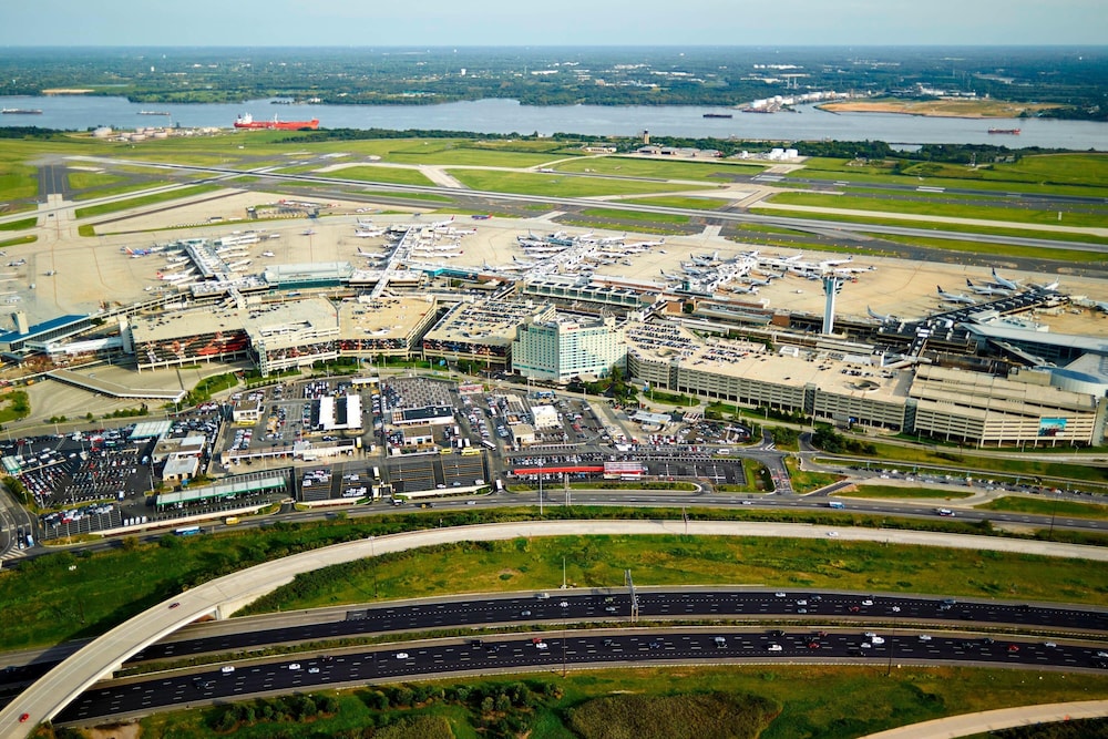 Philadelphia Airport Marriott - photo 62