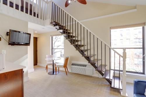 DuPont Place Boutique Inn - photo 54