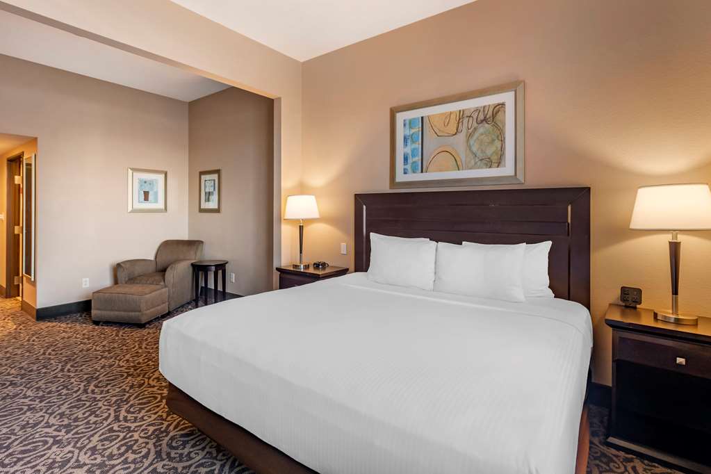 Best Western Plus Las Vegas South Henderson - photo 7